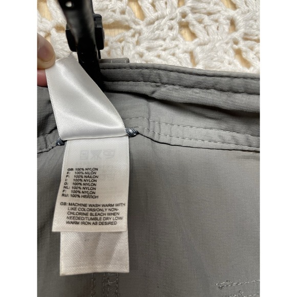 The‎ North Face Cargo Mini Skirt Flare Women's Size 6 Gray With Pockets Hiking - Picture 8 of 11